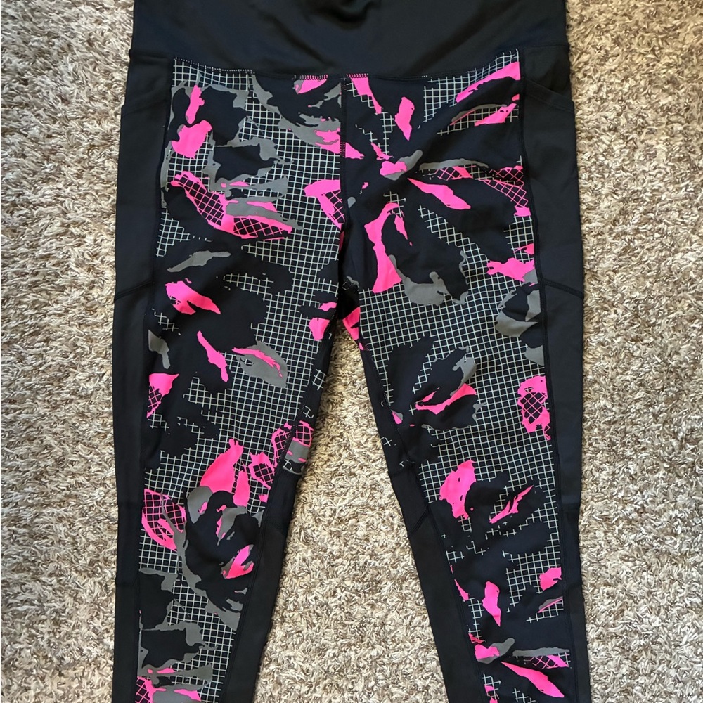 LuLaRoe Black and Pink Leggings